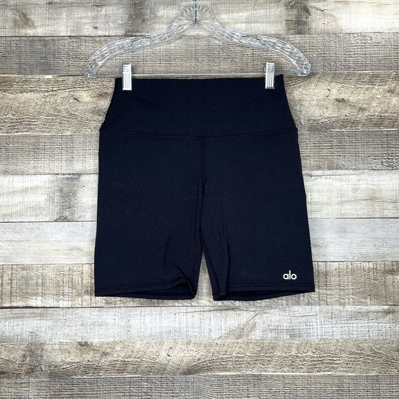 ALO Pants - Alo Yoga Biker Shorts Women's Size Medium 6.5" Inseam Black High Waisted